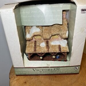 Santa's Workbench Victorian Christmas Thatcher's Cottage  Lighted New In Box